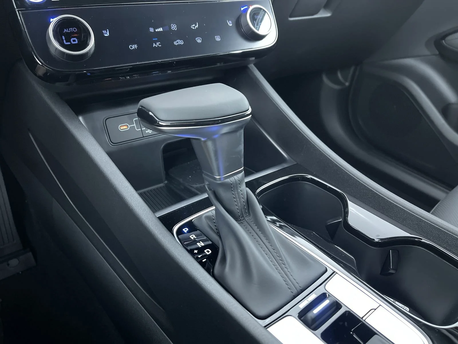 2025 Hyundai Santa Cruz XRT - Photo 23