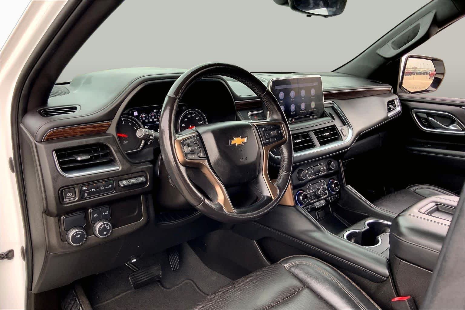 Used 2021 Summit White Chevrolet High Country image 17