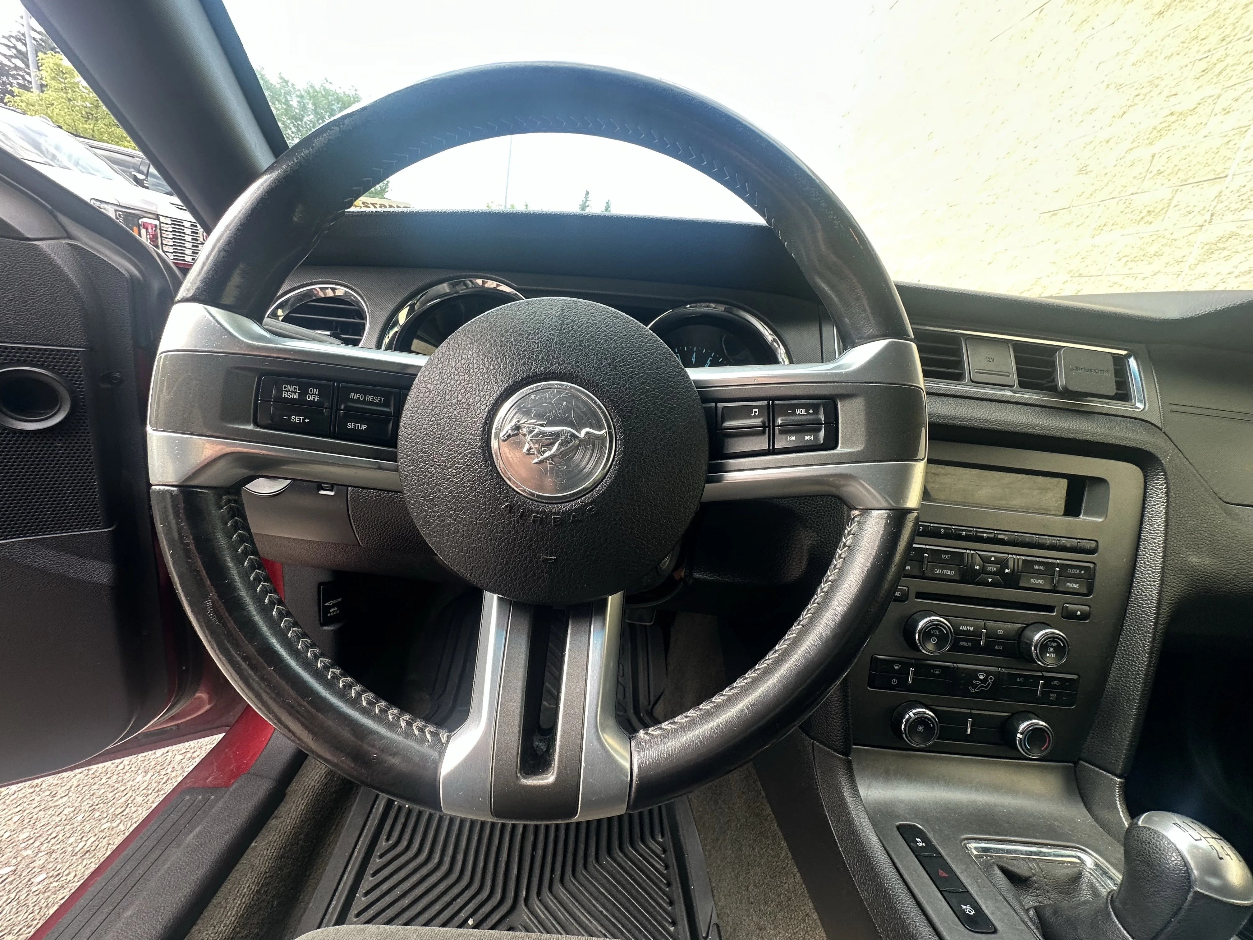 Used 2014 Red Ford V6 image 11