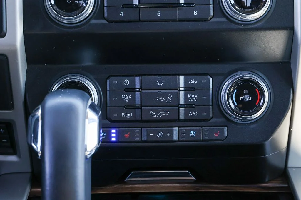 Used 2019 Red Ford Lariat image 12