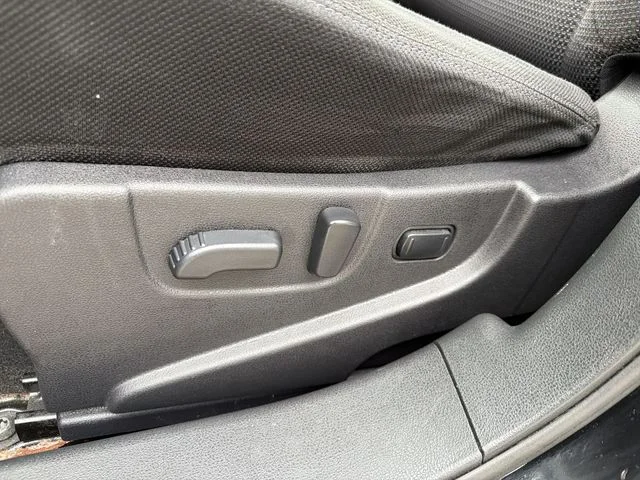 Used 2012 Black Nissan SV image 14