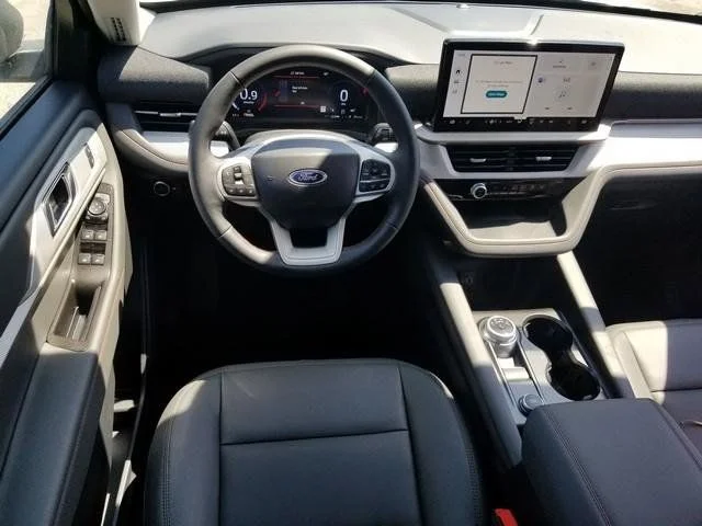 New 2026 Space White Metallic Ford Active image 17