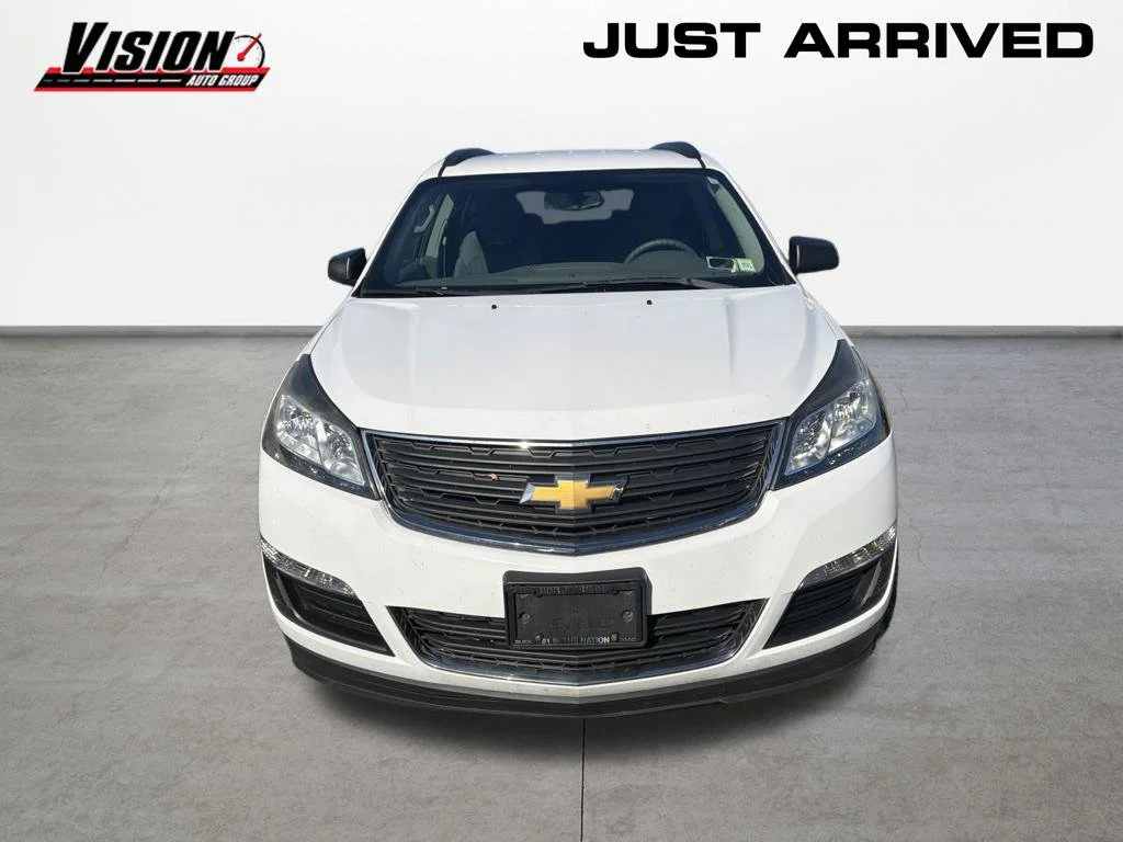Used 2017 White Chevrolet LS image 2