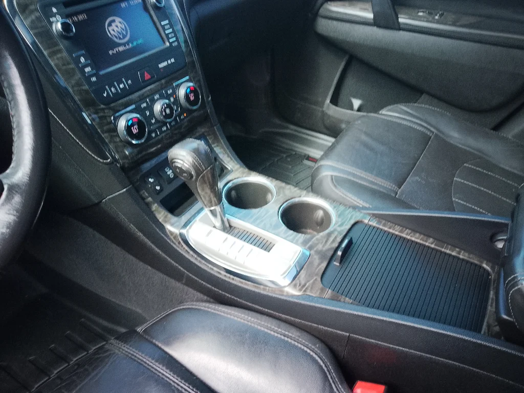 Used 2014 Iridium Metallic Buick Leather image 19