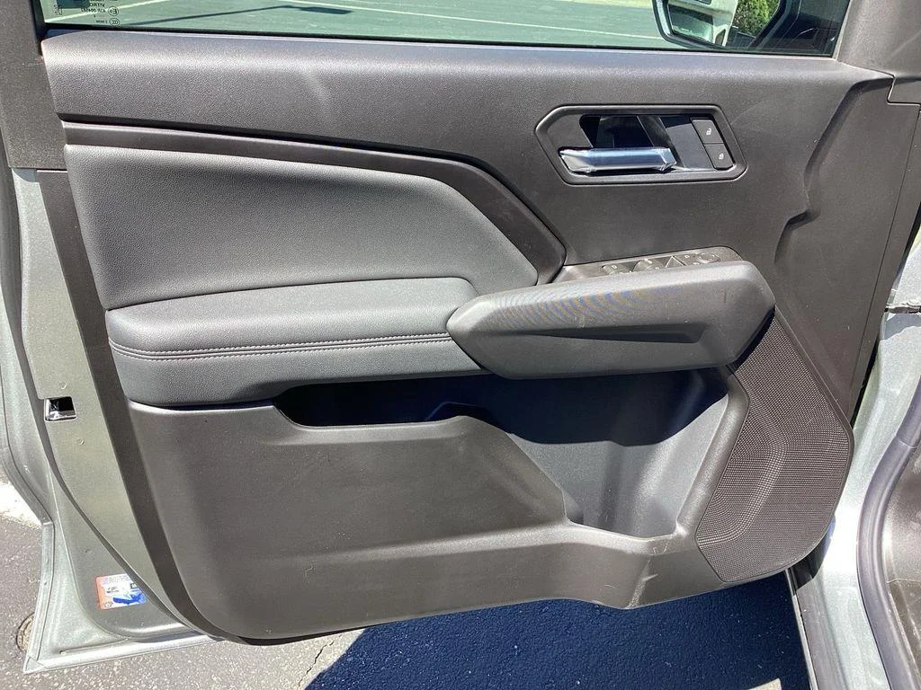 New 2026 Sterling Gray Metallic Chevrolet LT image 19