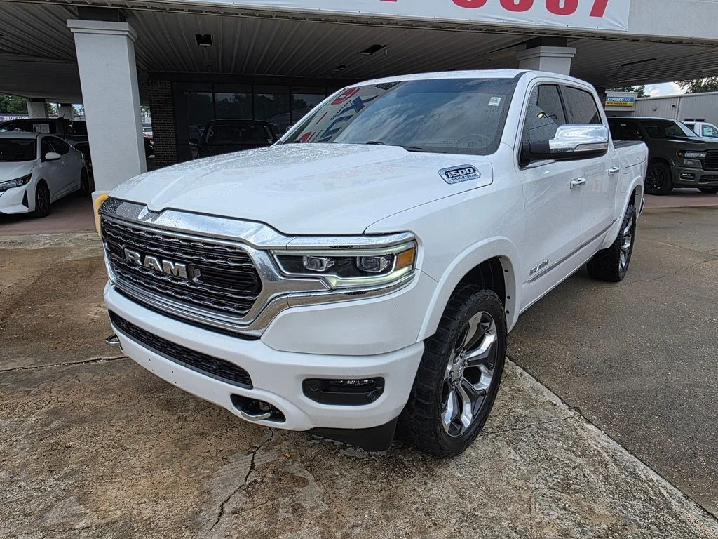Used 2022 White Ram Limited image 2