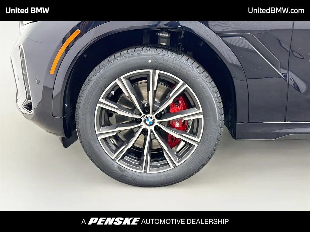 New 2027 Carbon Black Metallic BMW xDrive40i image 9