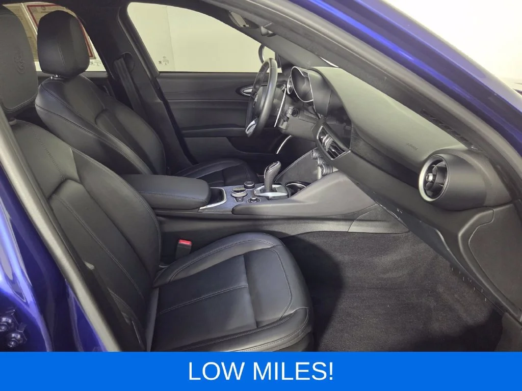 Used 2022 Anodized Blue Metallic Alfa Romeo Sprint image 32