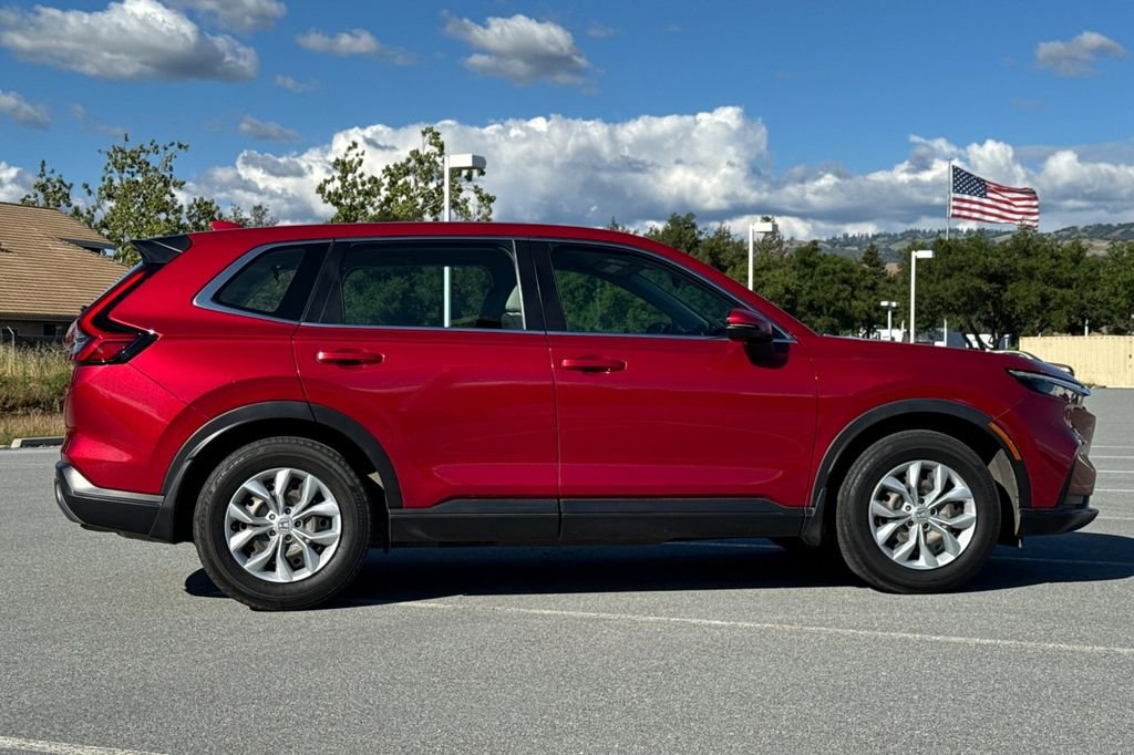 2023 Honda CR-V LX photo 2