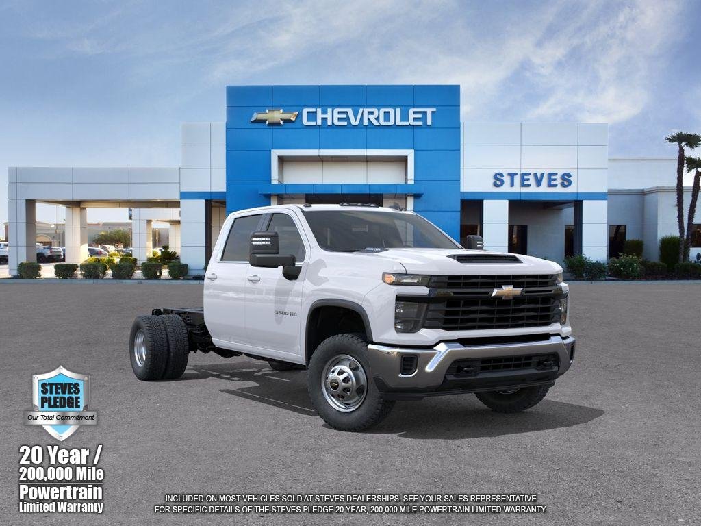 2026 Chevrolet Silverado HD Work Crew Cab 171.5" WB's photo
