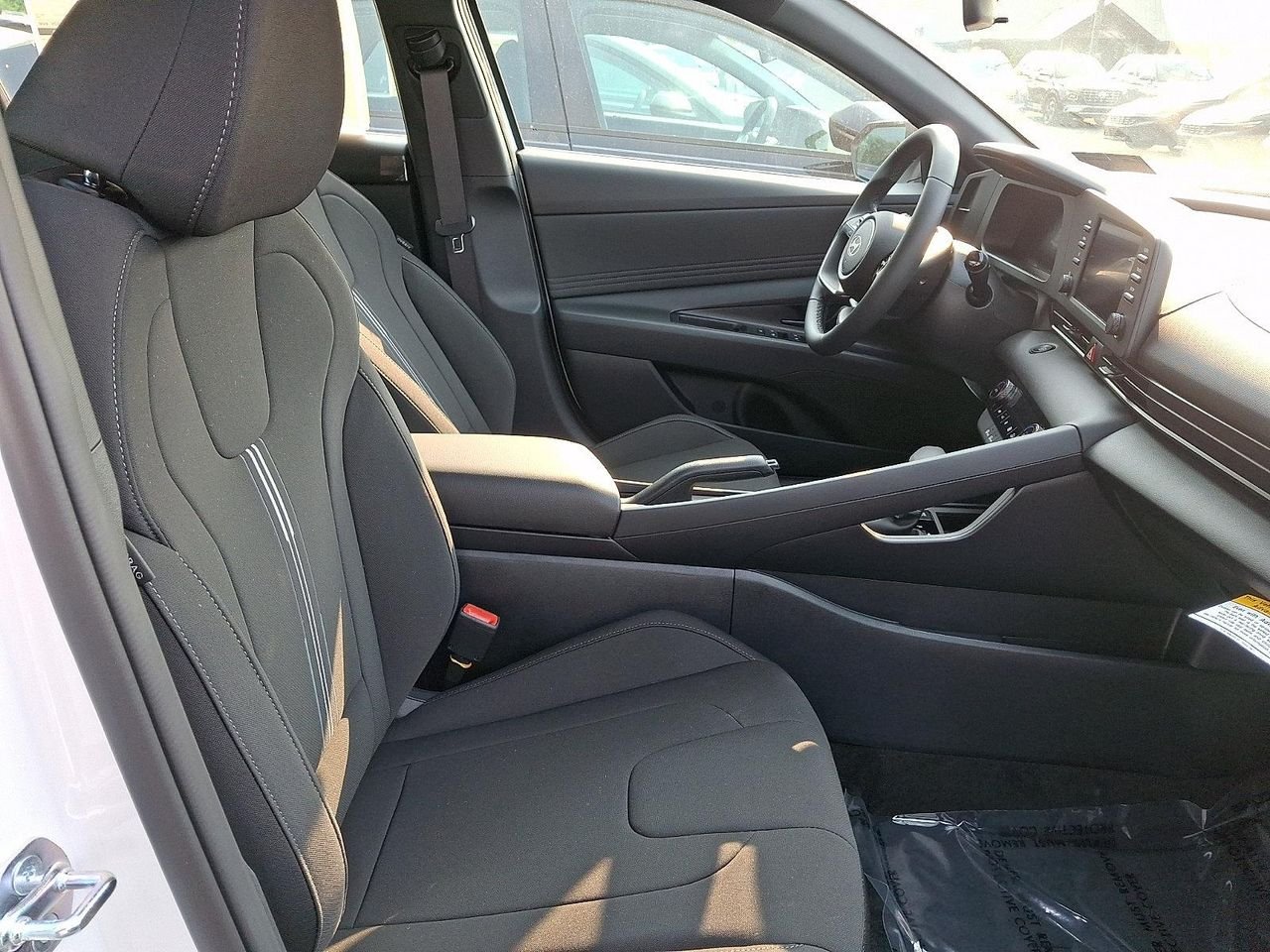 New 2026 Serenity White Hyundai SEL Sport image 6