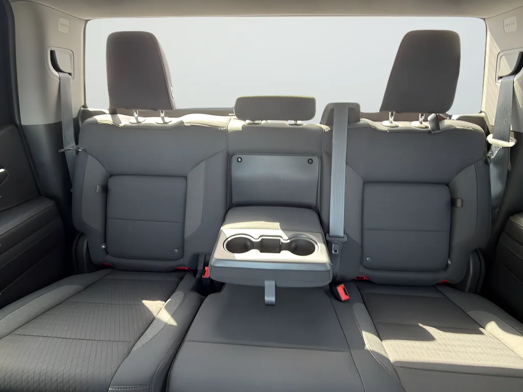 Used 2022 Red GMC Elevation image 31