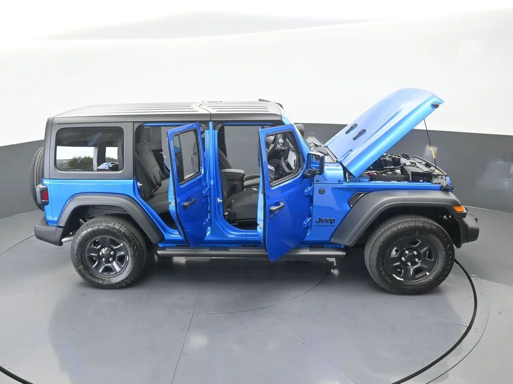 New 2026 Hydro Blue Pearl-Coat Exterior Paint Jeep Sport image 70