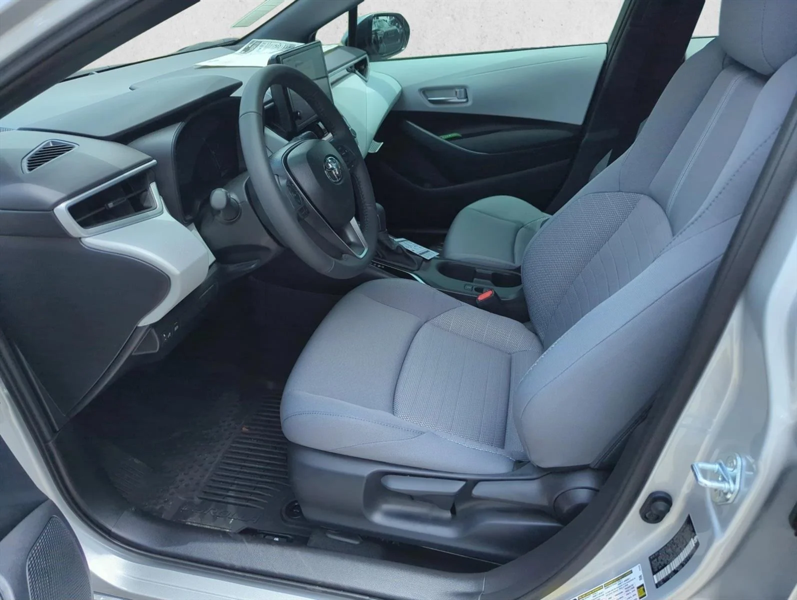 Used 2026 Classic Silver Met Toyota SE image 12