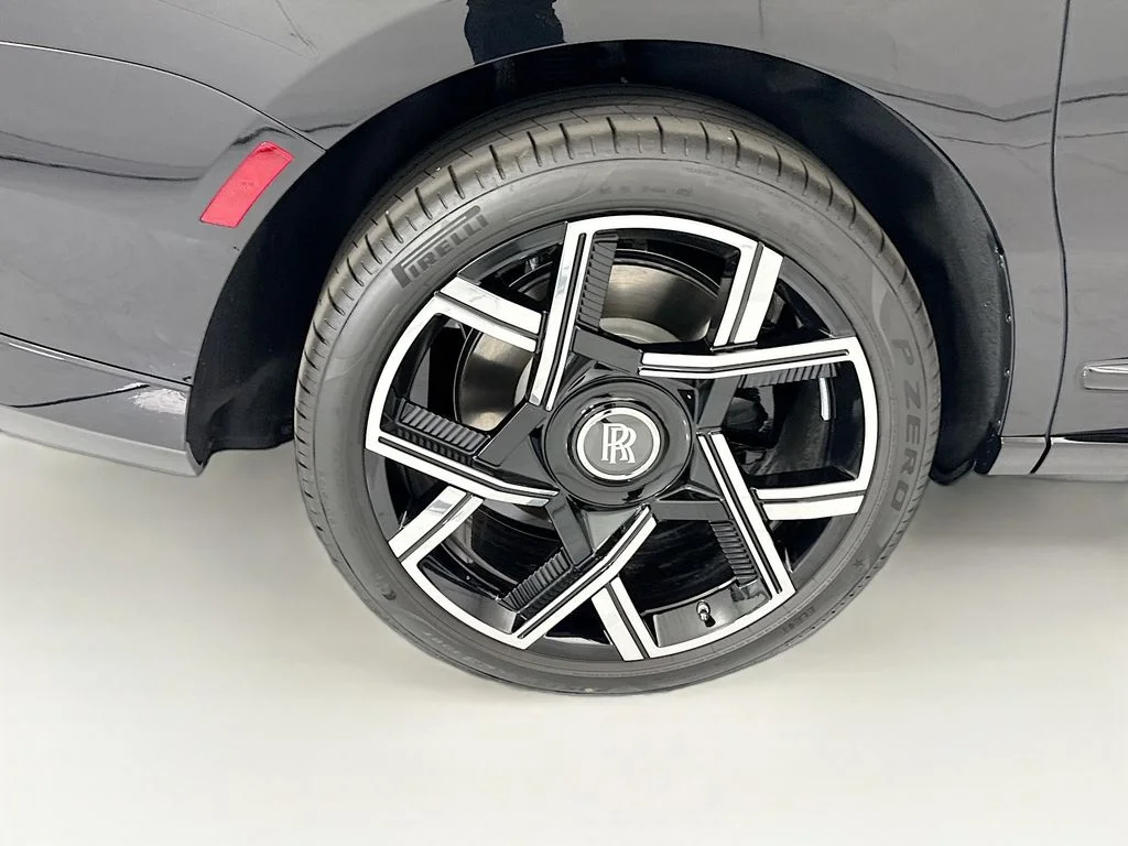 New 2026  Rolls-Royce Black Badge image 32