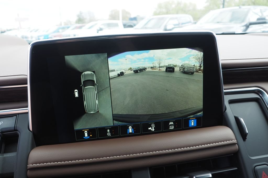 Used 2022 Black Chevrolet High Country image 28