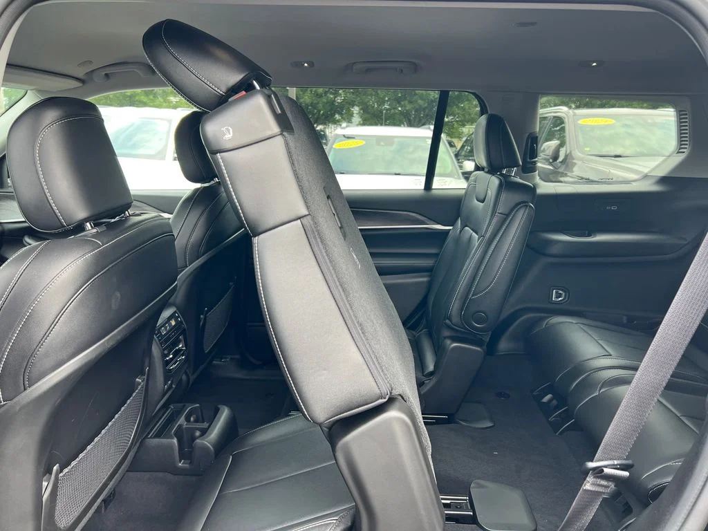 Used 2023 Black Jeep Limited image 8