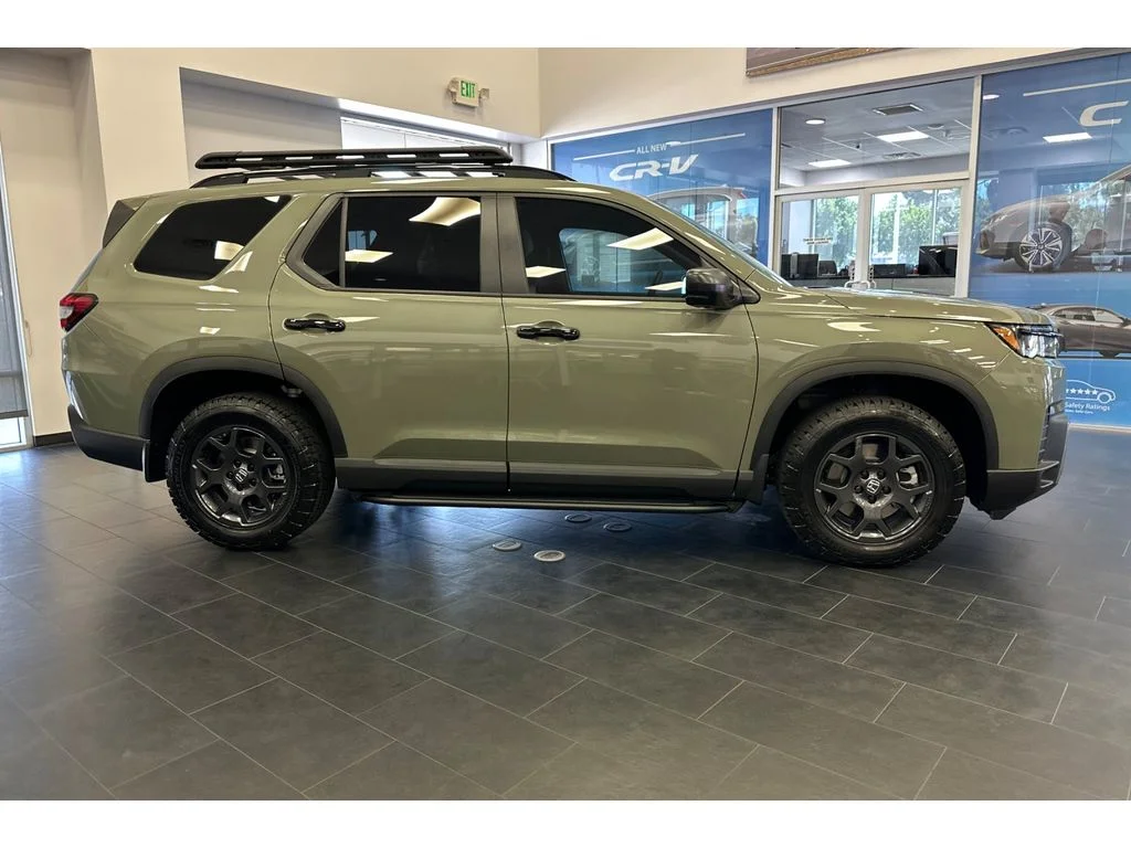 New 2026 Ash Green Metallic Honda TrailSport image 3