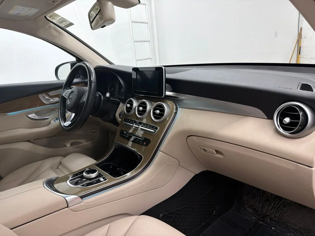 Used 2019 Black Mercedes-Benz GLC 300 Coupe image 31