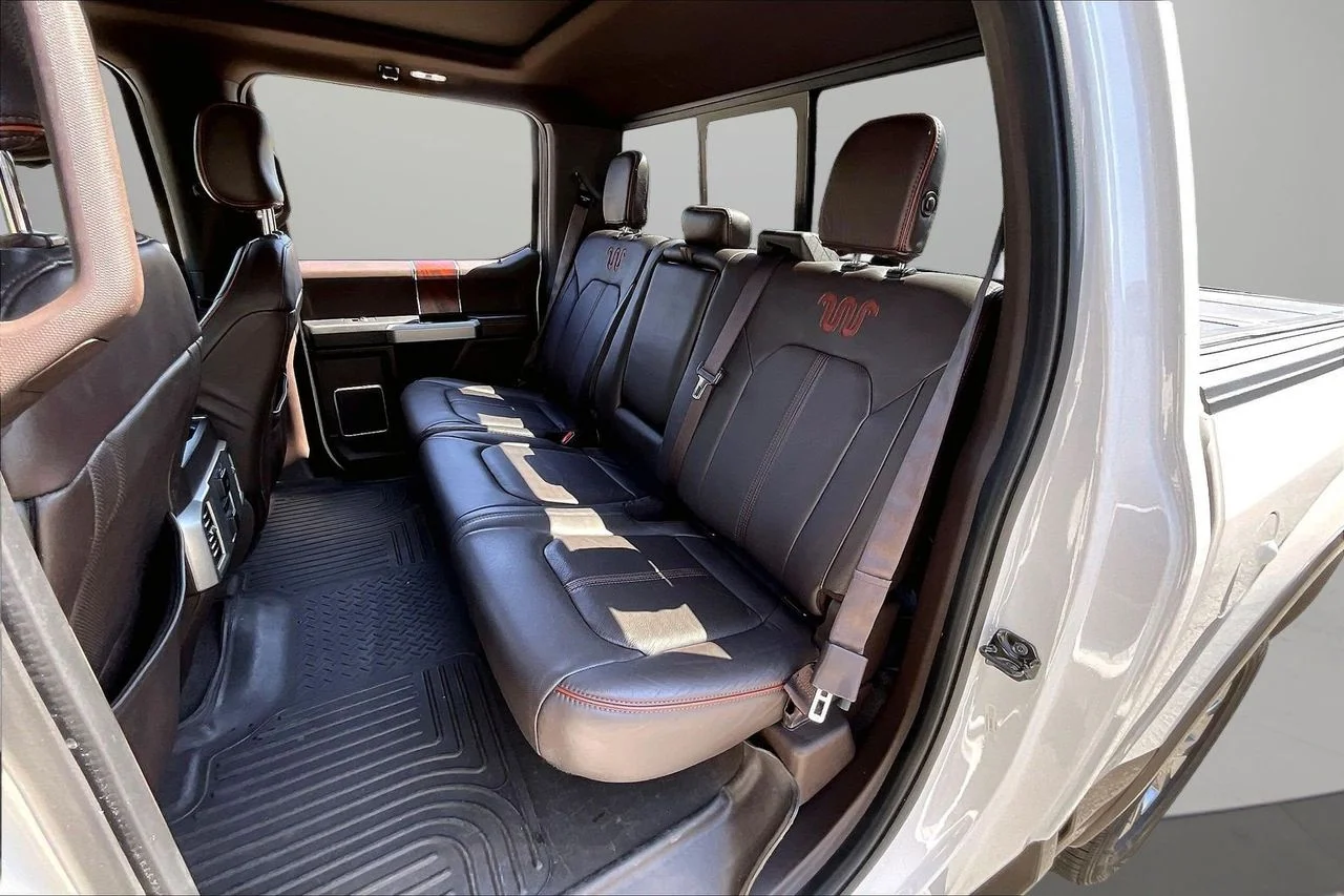 Used 2016 White Ford King Ranch image 24