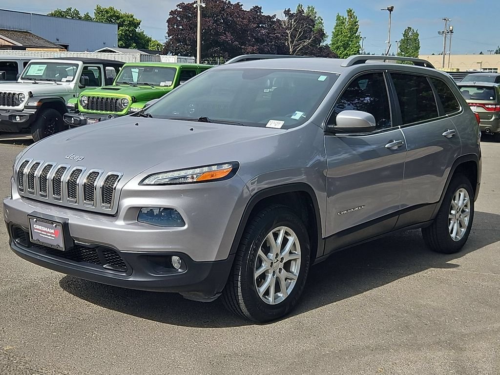 Used 2014 Billet Silver Metallic Jeep Latitude image 3
