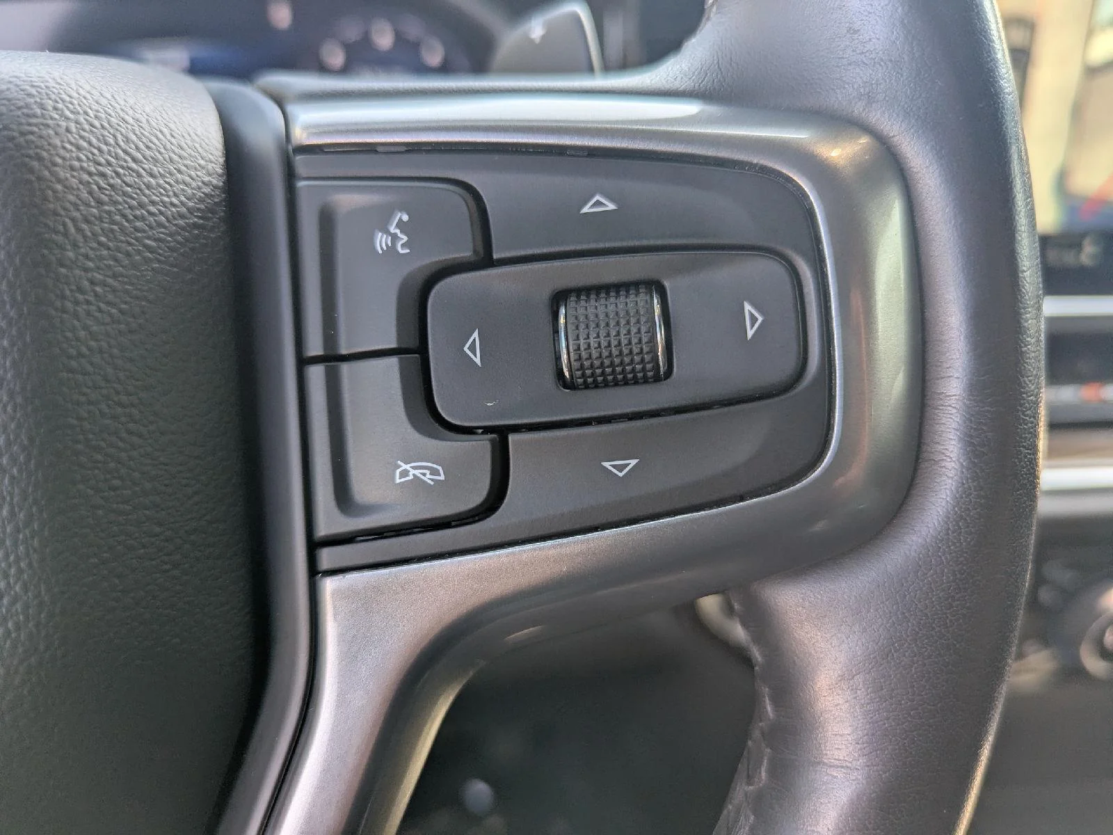 Used 2023 Black Chevrolet RST image 19