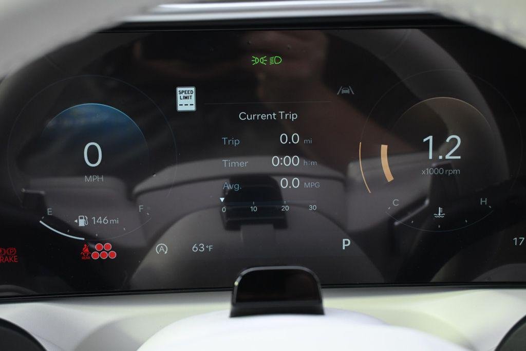 New 2026 Silver Metallic Hyundai SEL Premium AWD image 26