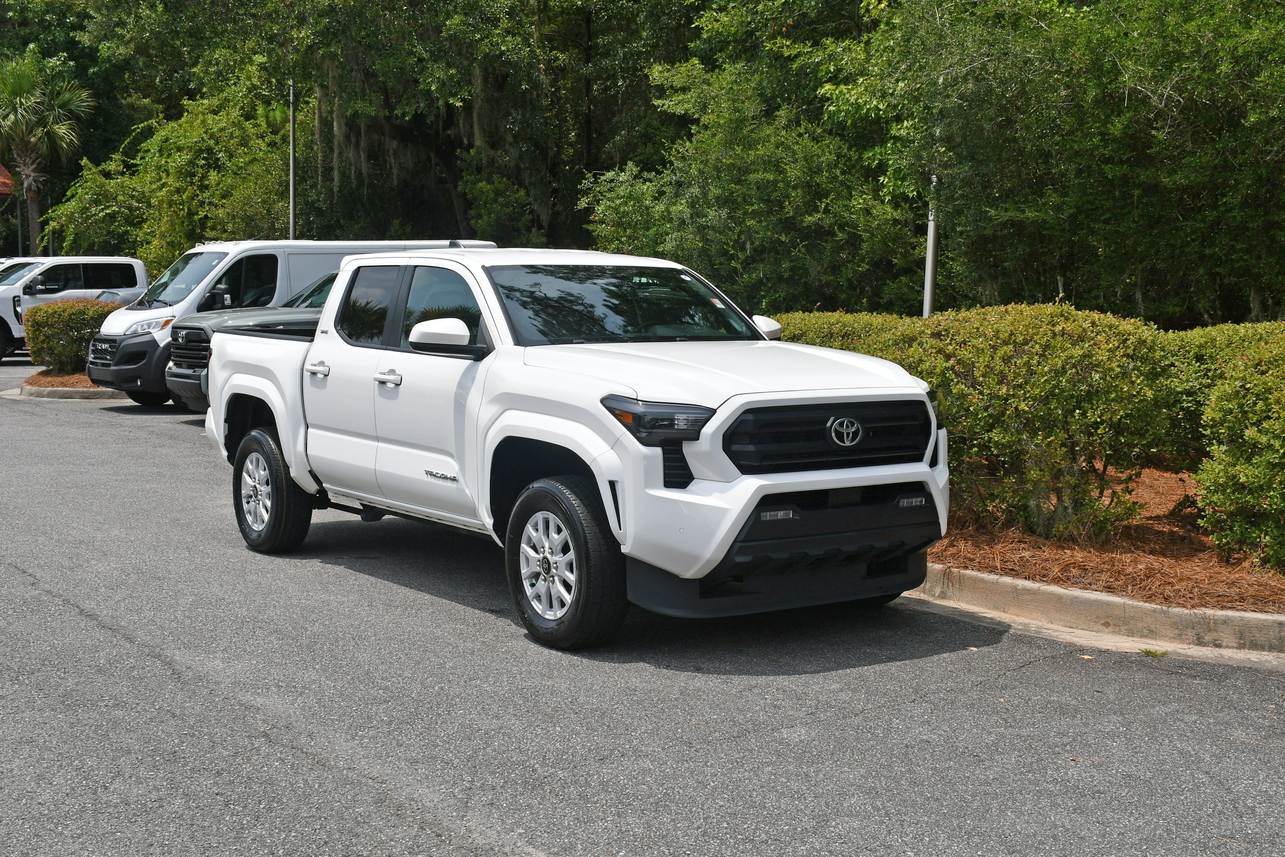 Used 2024 White Toyota SR5 image 6
