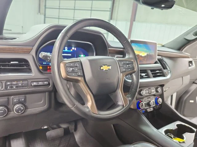 Used 2023 Beige Chevrolet High Country image 18