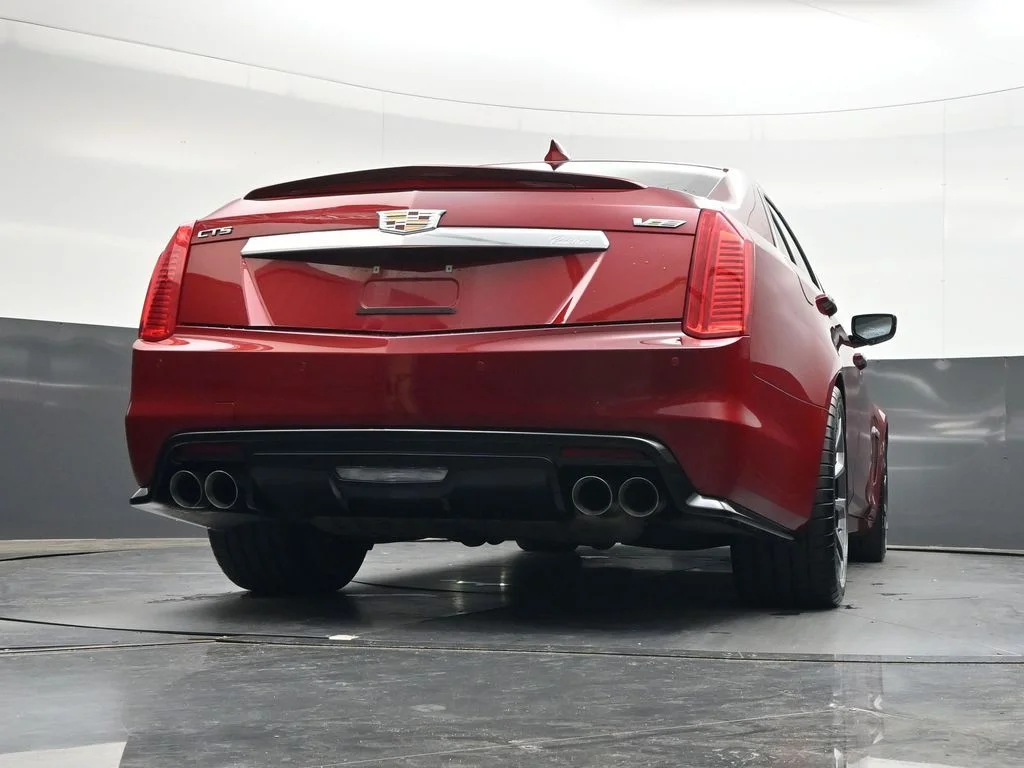 Used 2016 Red Cadillac 2SV image 51
