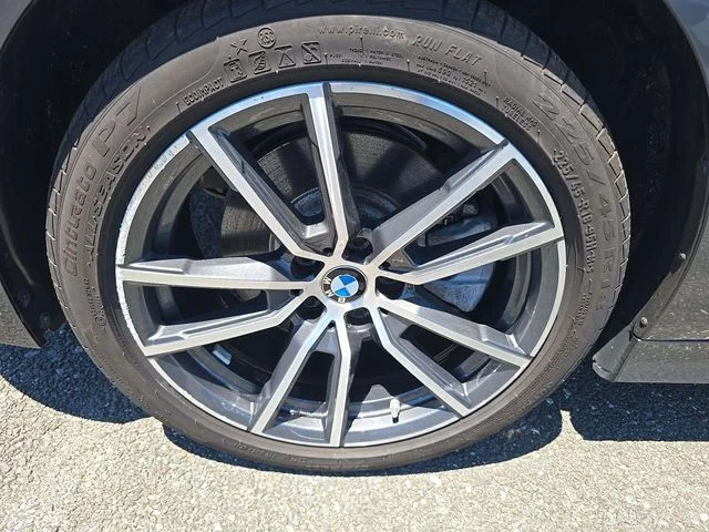 Used 2021 Gray BMW 330i xDrive image 17