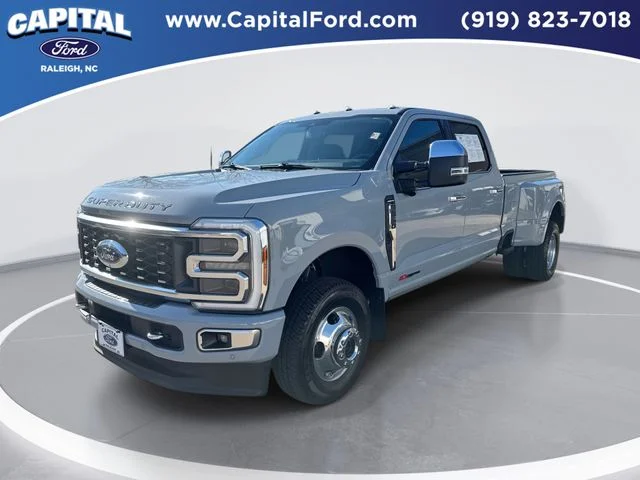 Used 2024 Gray Ford Limited image 1