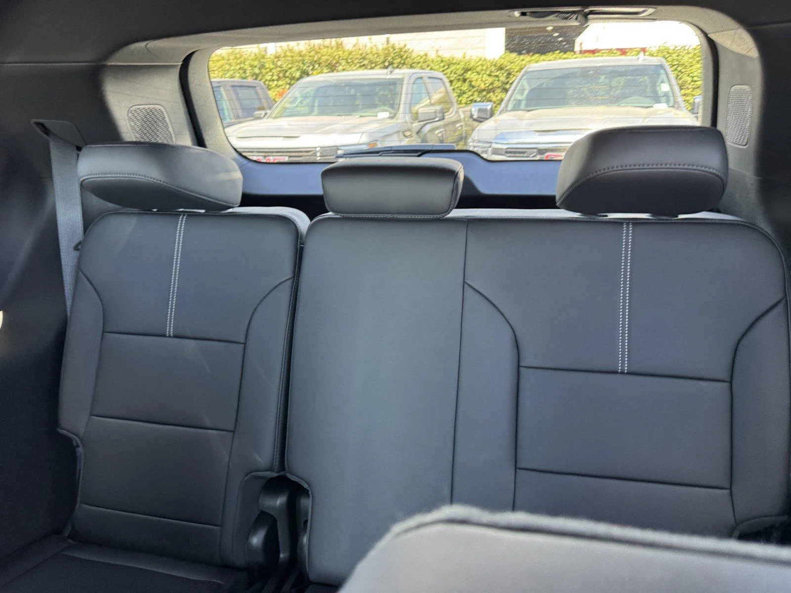 New 2027 Ebony Twilight Metallic GMC Elevation image 13