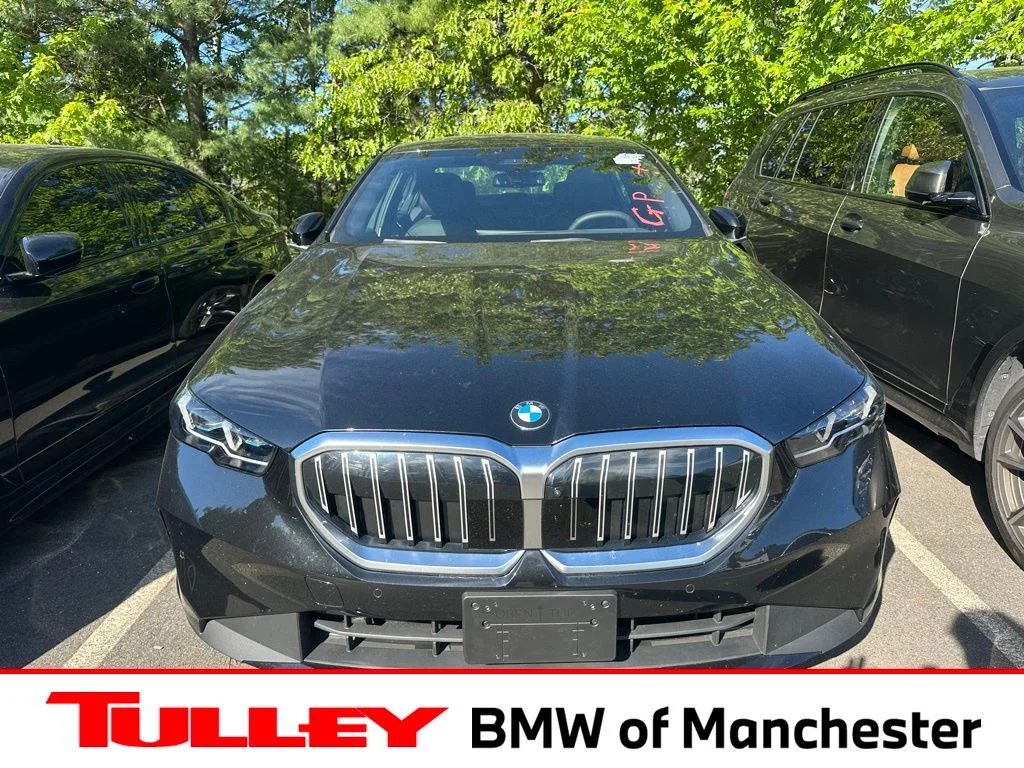 2026 BMW 5 Series 530i xDrive Sedan's photo