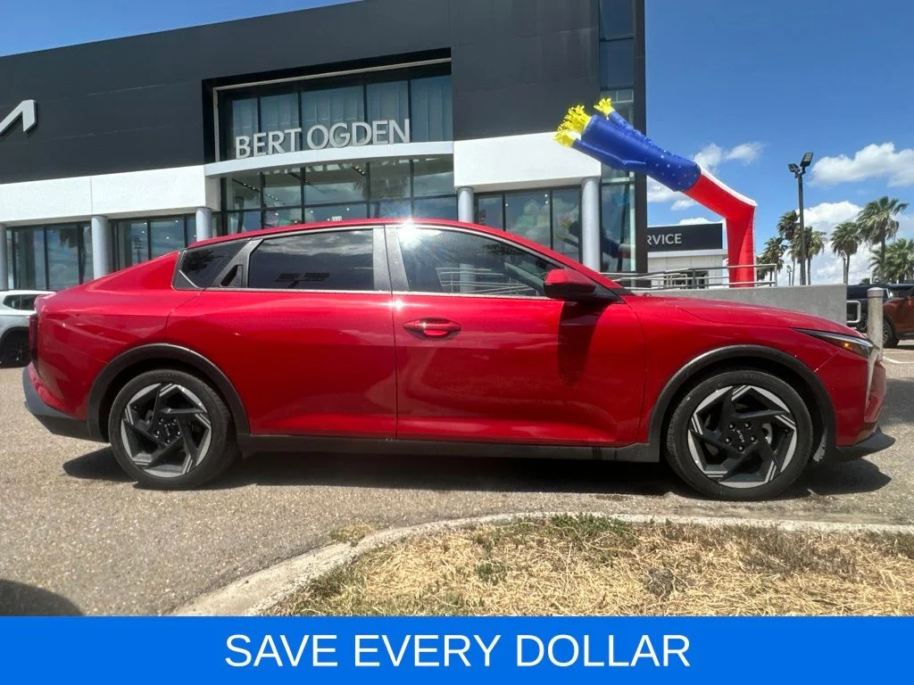 Used 2025 Red Kia EX image 3
