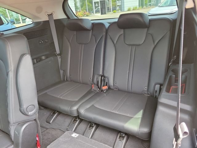 Used 2023 Red Kia X-Line SX Prestige image 35