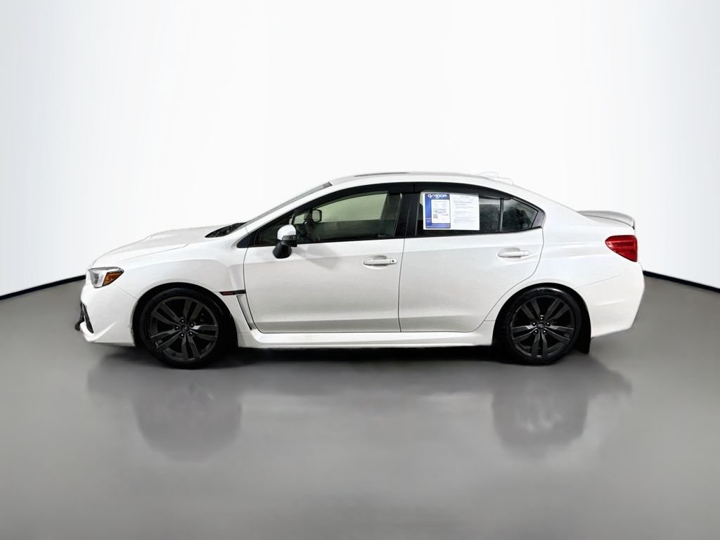 Used 2016 Crystal White Pearl Subaru Limited image 8