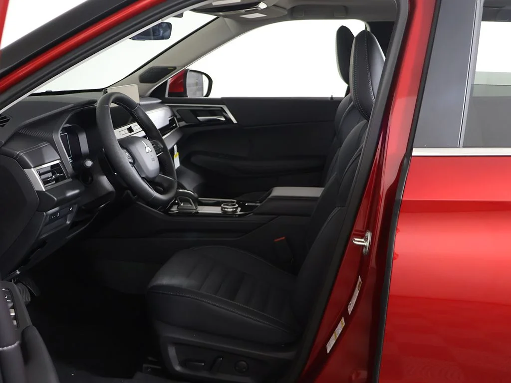 New 2026 Red Mitsubishi SE 1.5T 2WD image 29