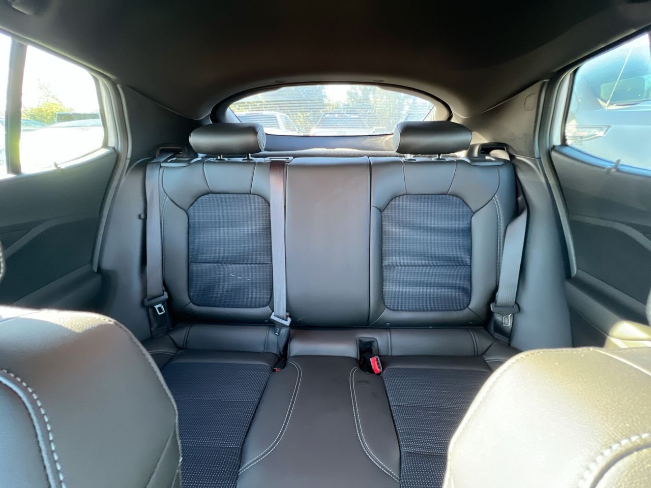 Used 2025 Summit White Buick Preferred image 12