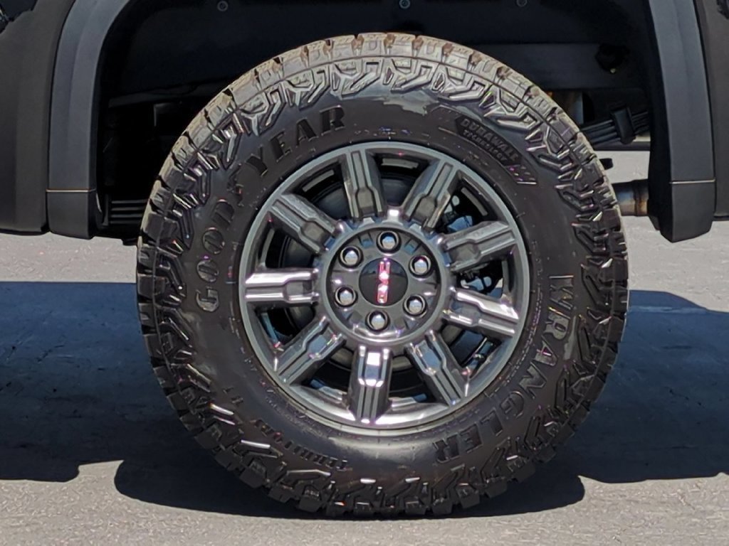 2026 GMC Sierra 1500 AT4X - Photo 34