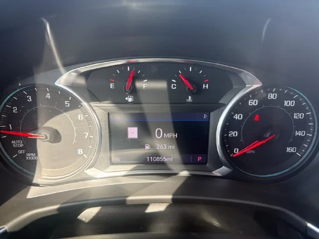 Used 2019 SUMMIT WHITE Chevrolet LT image 19