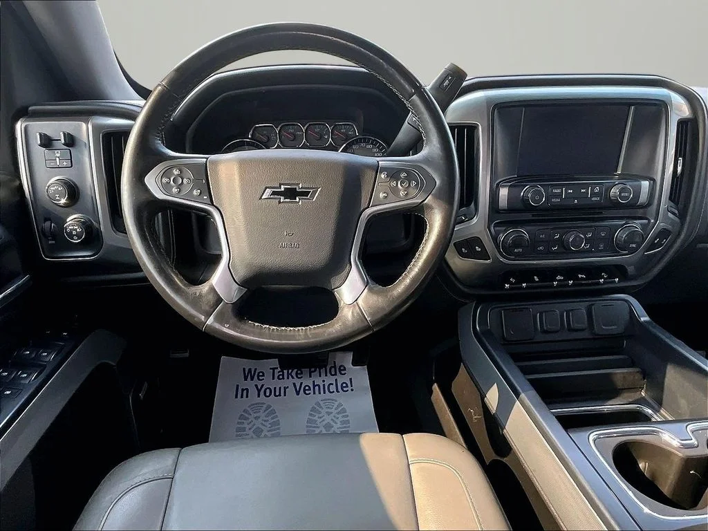 Used 2017 Silver Chevrolet LTZ image 5