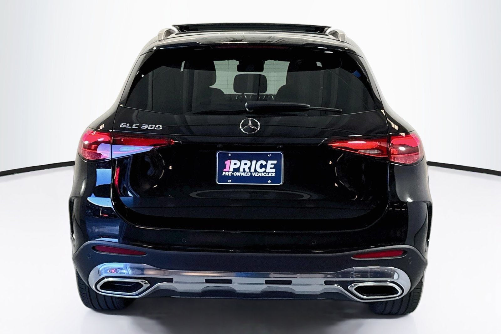 Certified Used 2026 Black Mercedes-Benz GLC 300 image 6