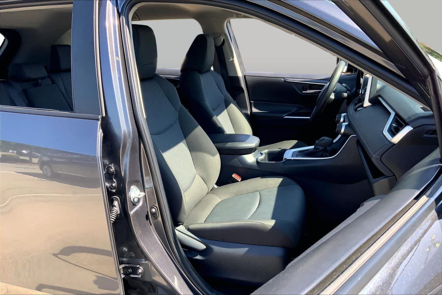 Used 2025 Magnetic Gray Metallic Toyota XLE image 9