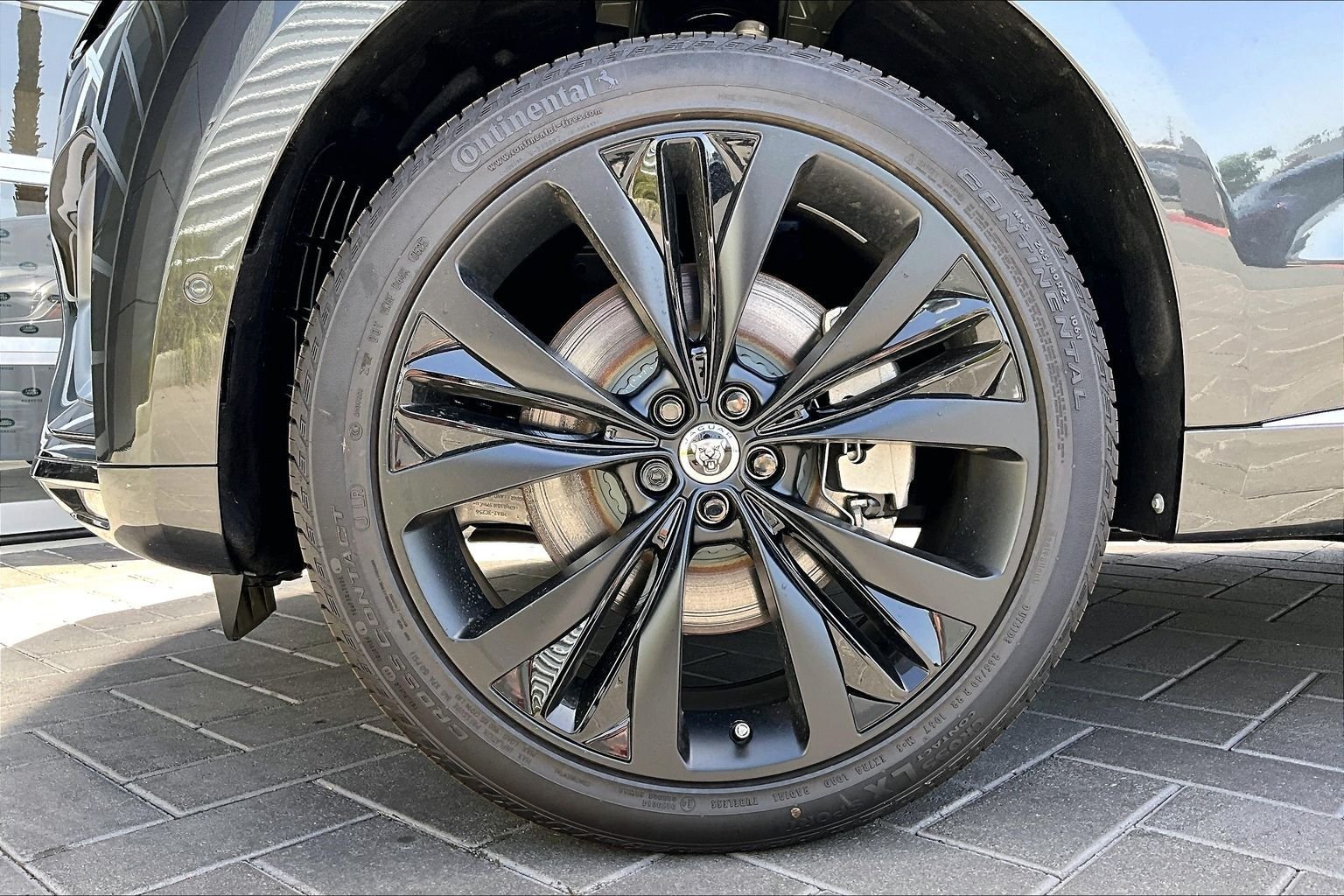 2026 Jaguar F-Pace R-Dynamic S - Photo 12