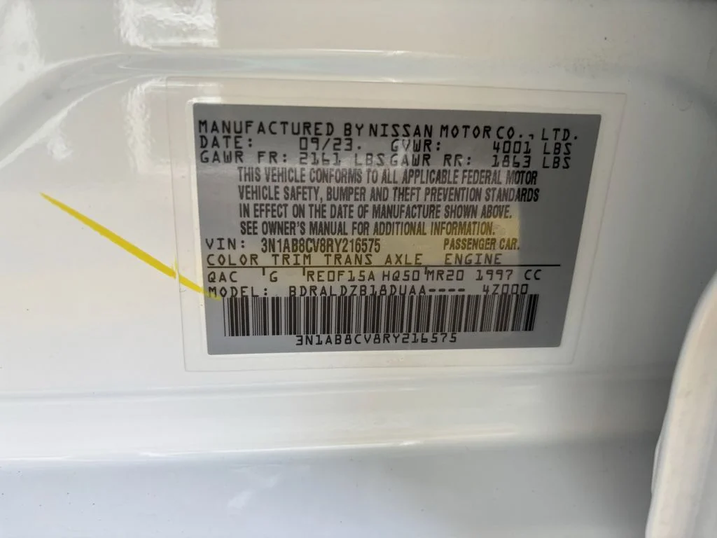 Used 2024 White Nissan SV image 26