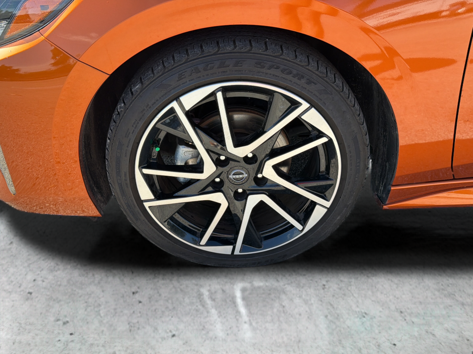 Certified Used 2025 Orange Nissan SR image 40