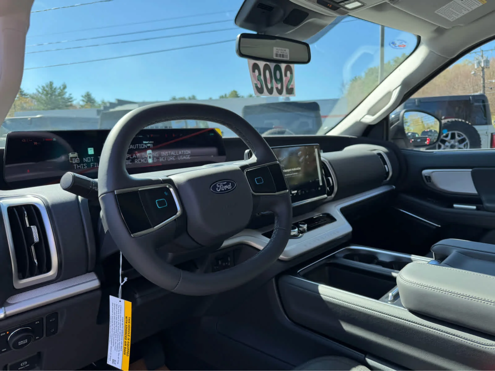 New 2026 Star White Metallic Tri-Coat Ford Active image 17