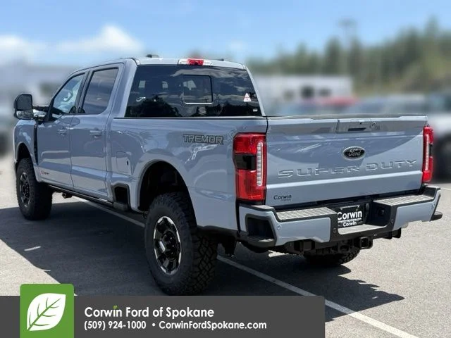 New 2026 Glacier Gray Metallic Tri-Coat Ford Lariat image 15