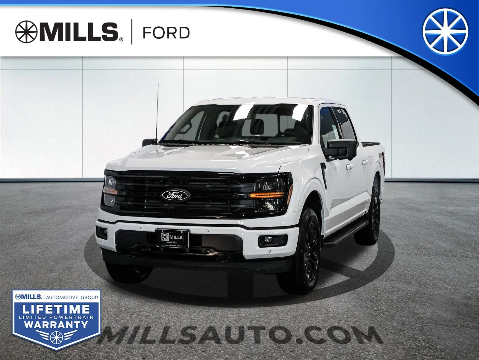 New 2026 Oxford White Ford XLT image 1